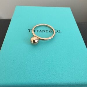 Tiffany & Co. 18k Rose gold small hardware ball ring size 9.25